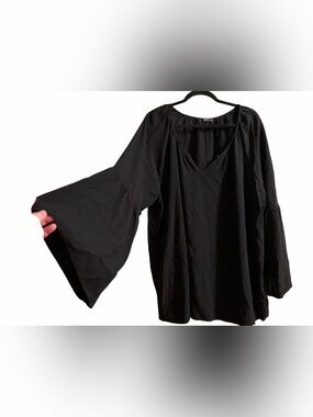 ING+ USA Black Bell Sleeve V-Neck Tunic Blouse | Boho Flowy Top Sz 1-X